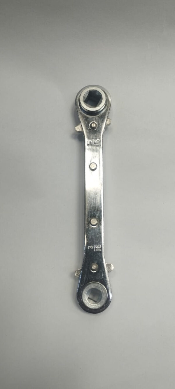LLAVE RATCHE DE REFRIGERACIÓN QR8-127